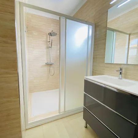 117 Troy Palace By Sunkeyrents アデヘ